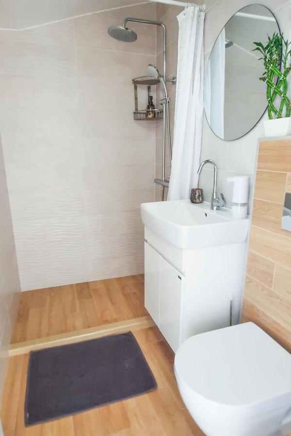 Shik & Chic In The Heart Of Burgas # 5Min From Beach # New Esterno foto