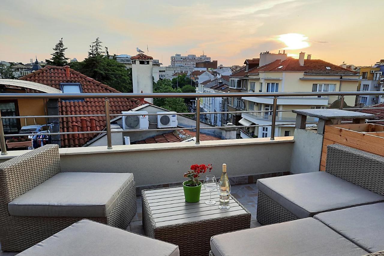 Shik & Chic In The Heart Of Burgas # 5Min From Beach # New Esterno foto